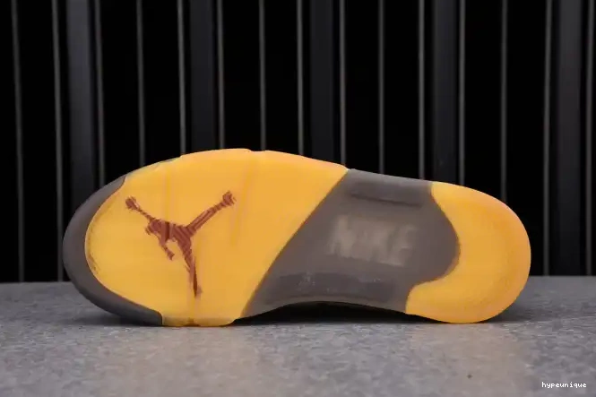 HYPE Sail 5 DH8565-100 Retro Jordan OFF-WHITE 0511